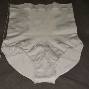 Shapermint shape wear NWOT never worn